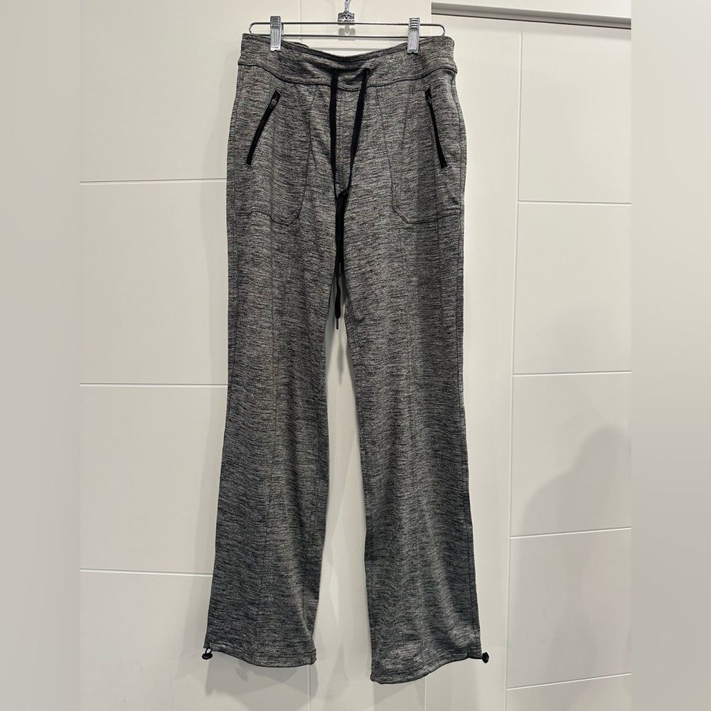 Tek Gear Black and Gray Lounge Pants size small